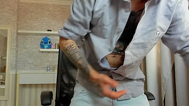 JonahShaw Live XXX-chat