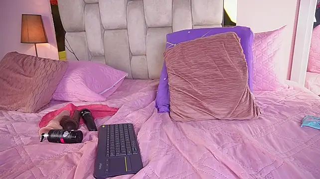 Czat XXX na żywo – sasha_brunettee