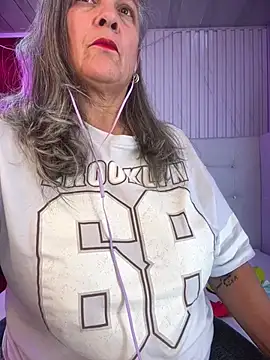 Misevie XXX чат на живо