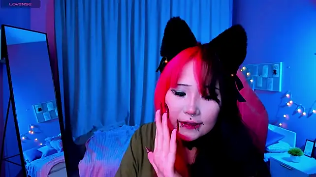 Chat +18 de Ruby_Wright ao vivo