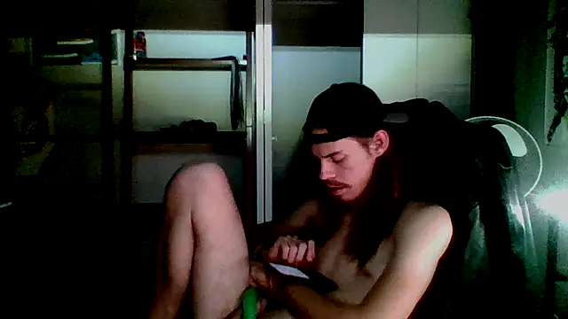 Chat +18 de SubmissiveJarvisCam ao vivo
