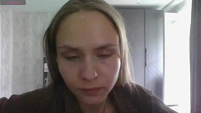 Chat +18 de Annie_Cohn ao vivo