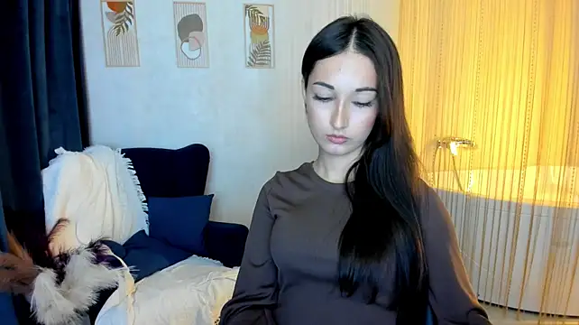 ElviraWesdety: онлайн-секс-чат