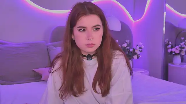 Elsie_Fiery Adlı Modelin Canlı XXX Sohbeti