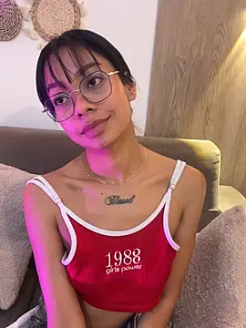 Czat XXX na żywo – Abbie_XXX