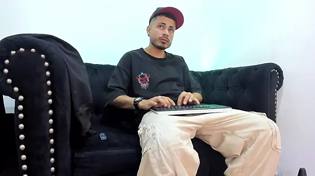 Czat XXX na żywo – MatthewRoberts