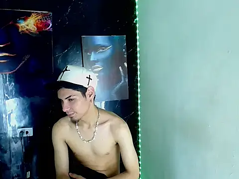 Онлайн чат XXX JaxM_
