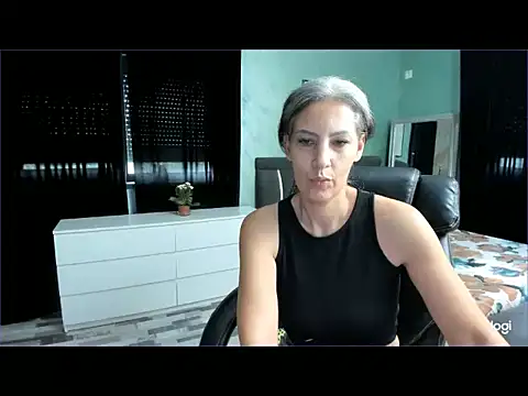 Živý XXX chat LexxxyDiamond
