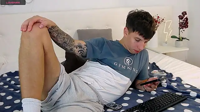 ThomasEdisonn Obrolan Langsung XXX