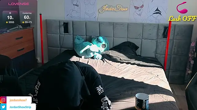 JordanShow Adlı Modelin Canlı XXX Sohbeti