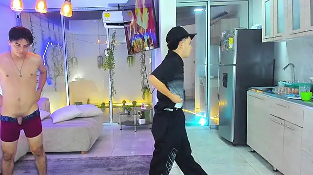 XXX chat uživo modela Houseofwarrios