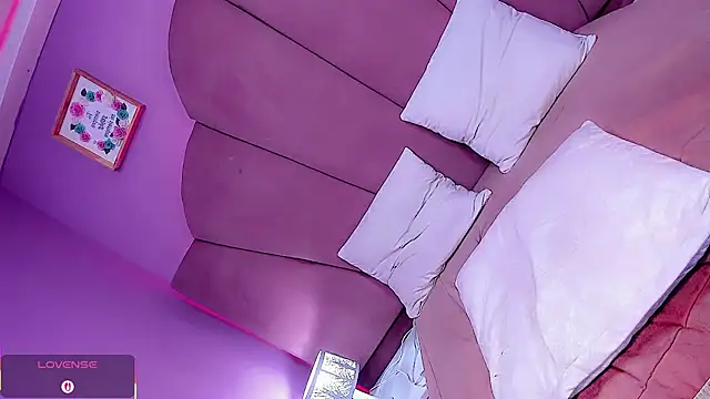 Michelle_San – Naživo XXX chat