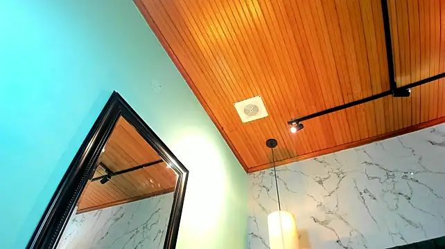 DrakeNeumannのライブXXXチャット
