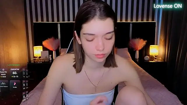 Cherry_Wipe Live XXX-chat