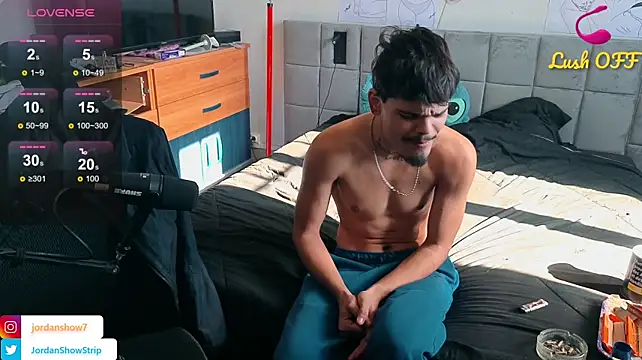 JordanShow Adlı Modelin Canlı XXX Sohbeti