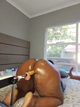Kinkyphatass' Live XXX Chat