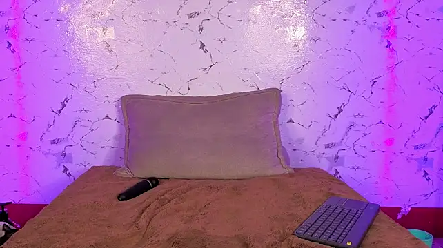 andrea_miller1 Chat XXX in diretta