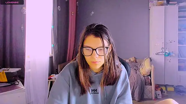 MollyLollipop's Live XXX Chat