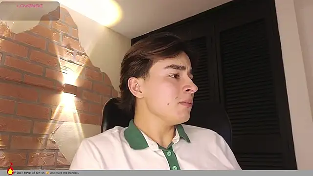 Connorr_01 Live XXX-Chat