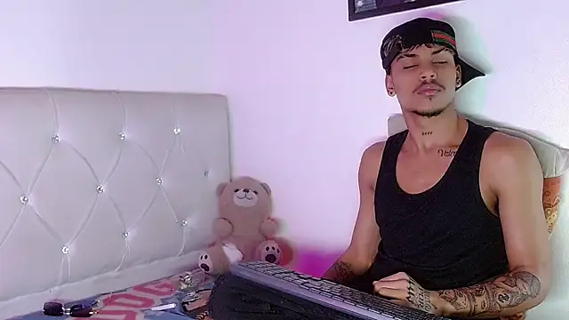 Angel_foxc13 Live XXX-chat