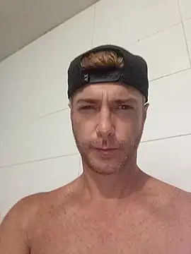 Loiroatv36's Live XXX Chat