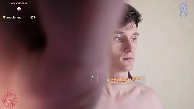 XXX chat uživo modela touch_me7
