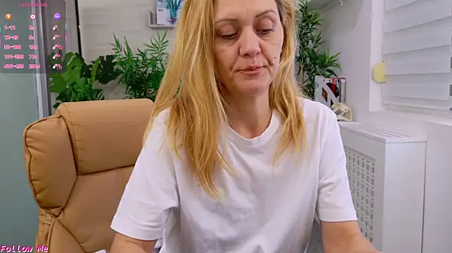 EllaMilf_ – Naživo XXX chat
