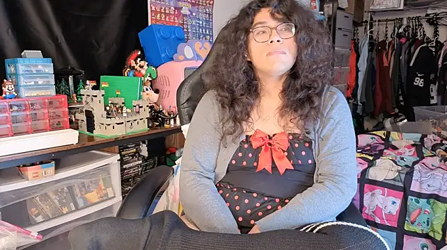 XXX chat uživo modela ShinyCherub