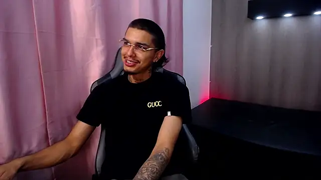 Онлайн чат XXX Tayson_Hot
