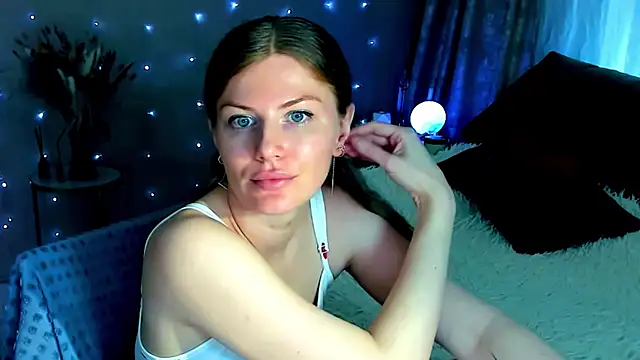 XXX chat uživo modela JinnaGreat