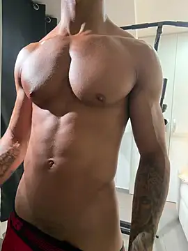 Paradise_boy__ live XXX chat