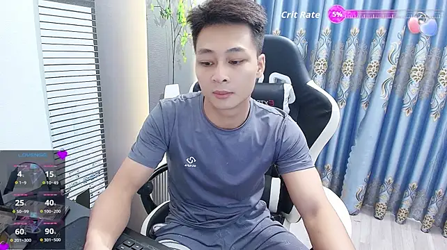 Chat XXX en directo de Naughty___asian