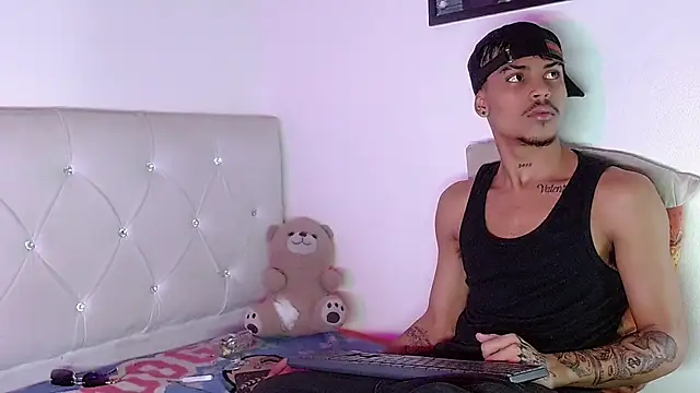 Angel_foxc13's Live XXX Chat