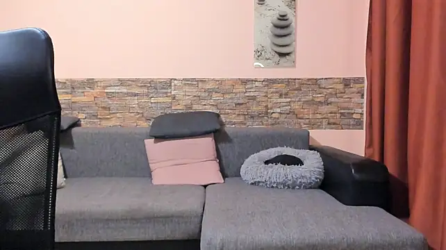 HotHunkTrainer Chat XXX live
