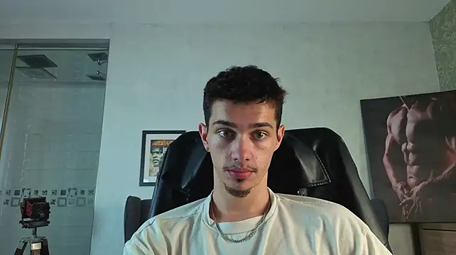 XXX chat uživo modela KaydenDrew