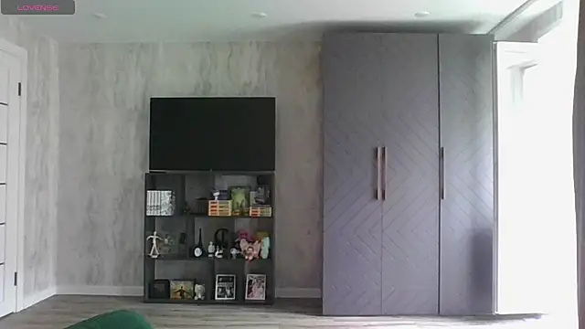 Chat +18 de Annie_Cohn ao vivo