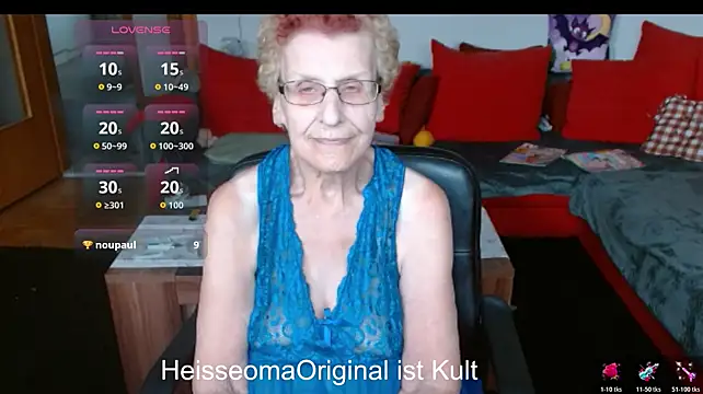 دردشة HeisseomaOriginal الجنسية المباشرة