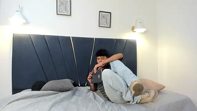 An_fox23 Adlı Modelin Canlı XXX Sohbeti