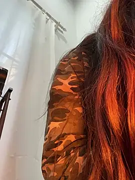 pili6263 Adlı Modelin Canlı XXX Sohbeti