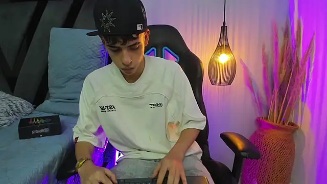 Chat +18 de darwin_vargas ao vivo