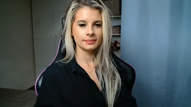 Živý XXX chat KristineGlow