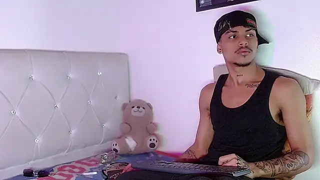 Онлайн чат XXX Angel_foxc13