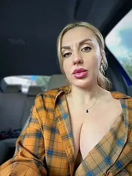 Sembang XXX Secara Langsung MilfNextDoor20