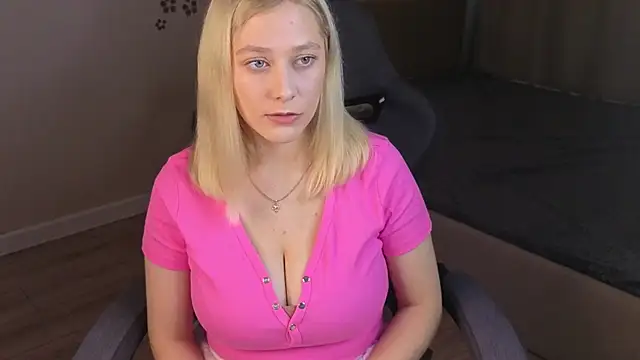 دردشة AmeliaxCandy الجنسية المباشرة