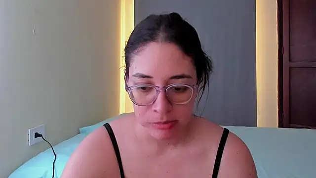 Chat XXX en directo de atenas_05_
