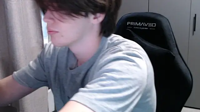 XXX chat uživo modela arthur___king