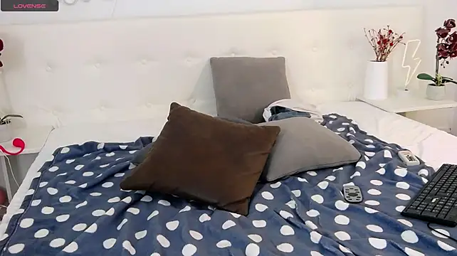 ThomasEdisonn Chat XXX live