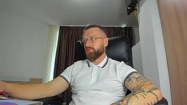 Findom_guy Live XXX Chat