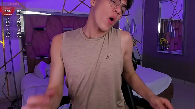 Gerony_'s Live XXX Chat