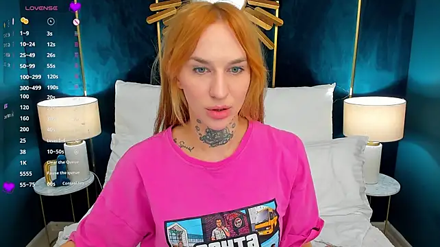 WowSarra's Live XXX Chat